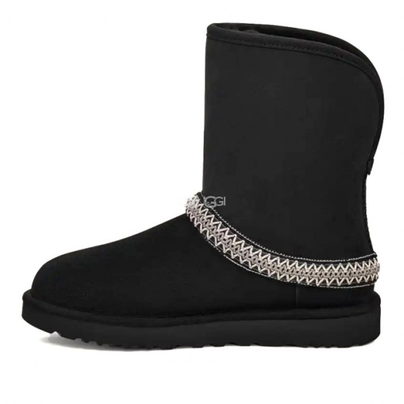 Женские короткие угги Classic Short Crescent - Black