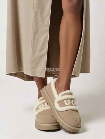 Женские слипоны Ugg Classic Fat Ding Slip On Sand