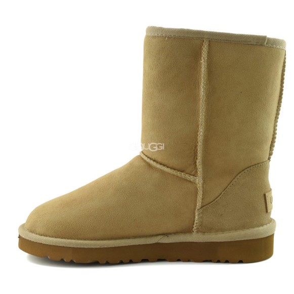 Женские короткие угги Classic Short Sand